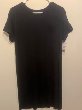 Classic Black Short Sleeve T-Shirt Dress